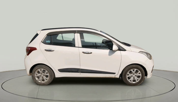 2015 Hyundai Grand i10 SPORTZ 1.2 KAPPA VTVT, CNG, Manual, 94,903 km, exterior