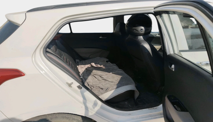 2015 Hyundai Grand i10 SPORTZ 1.2 KAPPA VTVT, CNG, Manual, 94,903 km, interior