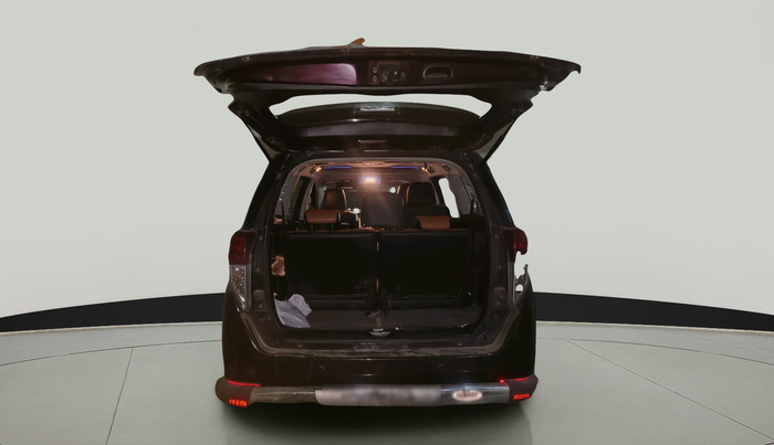 2018 Toyota Innova Crysta 2.4 VX 7 STR, Diesel, Manual, 80,707 km, exterior