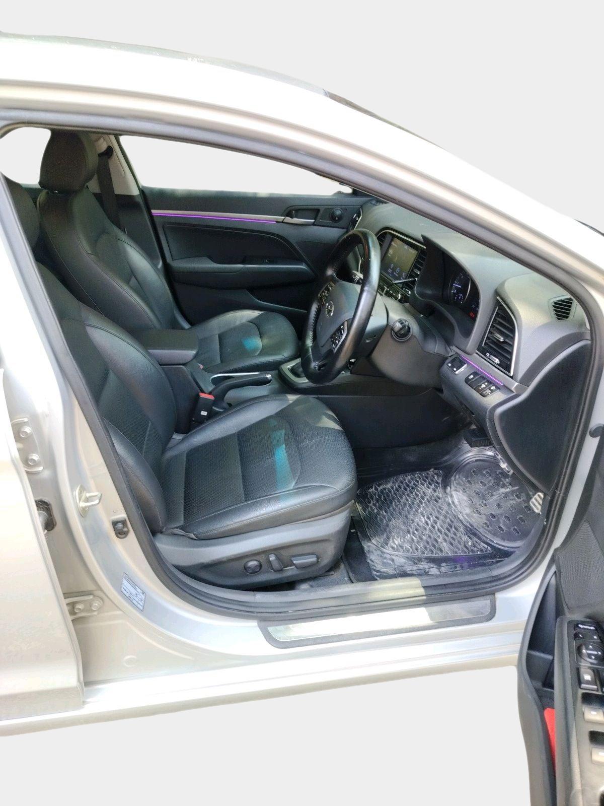 2017 Hyundai New Elantra 2.0 SX(O) AT PETROL, Petrol, Automatic, 79,142 km, interior