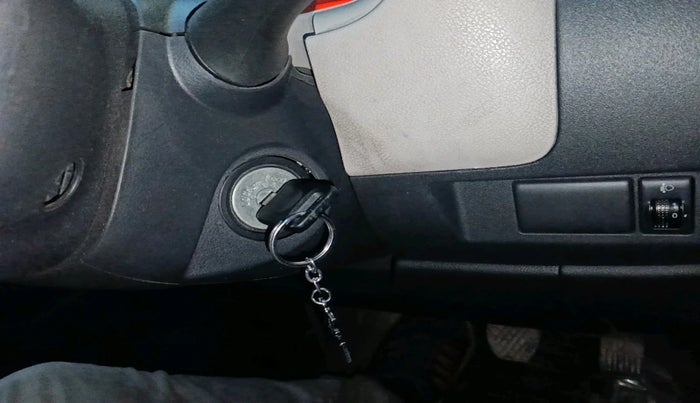 2014 Nissan Micra Active XL, Petrol, Manual, 47,872 km, interior