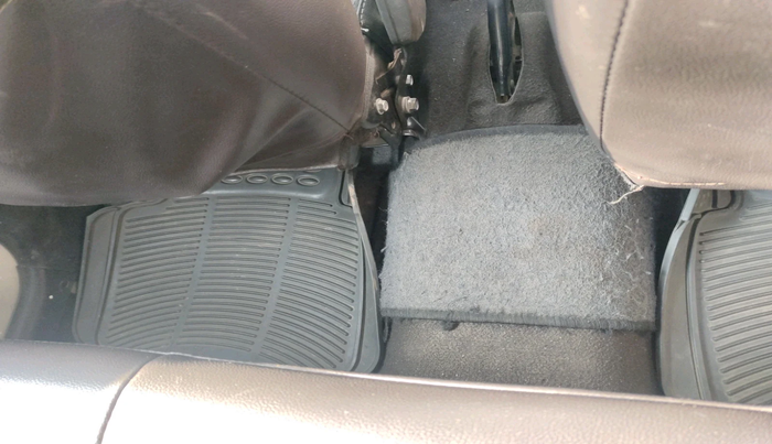 2010 Hyundai Santro Xing GLS, Petrol, Manual, 28,481 km, interior