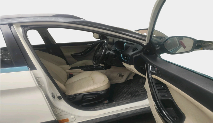 2022 Tata NEXON EV XZ PLUS LUX, Electric, Automatic, 80,402 km, interior