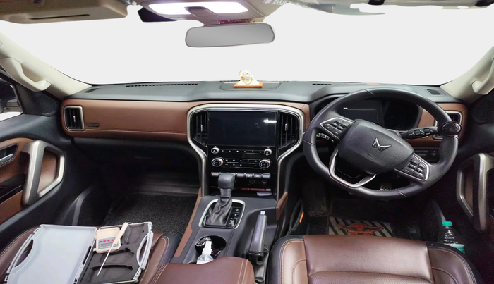 2023 Mahindra SCORPIO-N Z8 L PETROL AT 7 STR, Petrol, Automatic, 20,022 km, interior