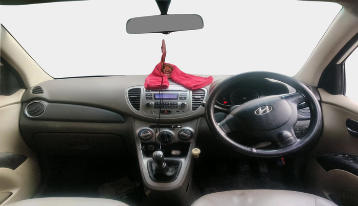 2012 Hyundai i10 MAGNA 1.2, Petrol, Manual, 1,05,977 km, interior