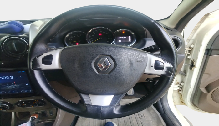 2016 Renault Duster 110 PS RXZ 4X2 AMT DIESEL, Diesel, Automatic, 1,85,423 km, interior