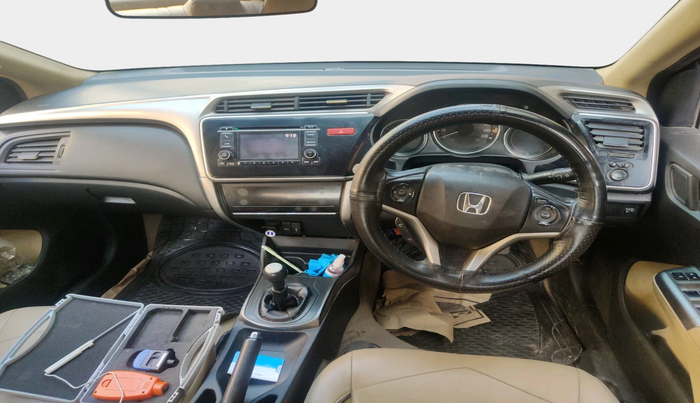 2015 Honda City 1.5L I-VTEC V MT, CNG, Manual, 1,02,515 km, interior