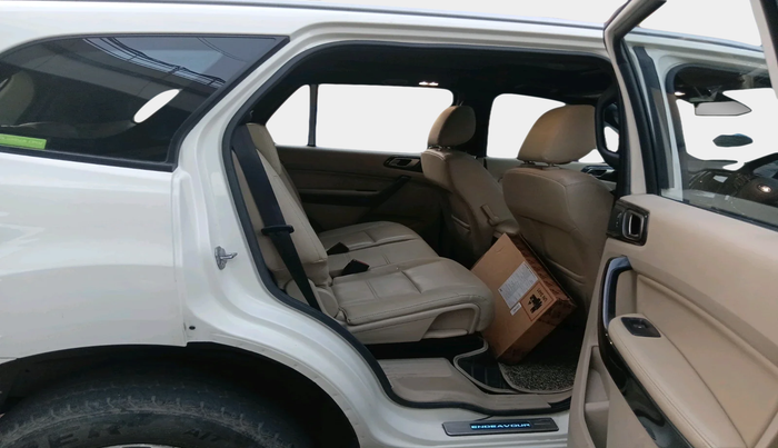 2021 Ford Endeavour TITANIUM PLUS 2.0 4X2 AT SUNROOF, Diesel, Automatic, 78,017 km, interior