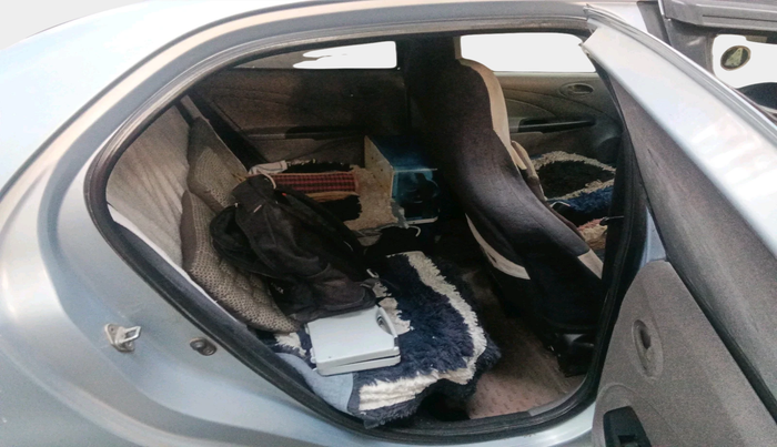 2011 Toyota Etios G, Petrol, Manual, 92,387 km, interior