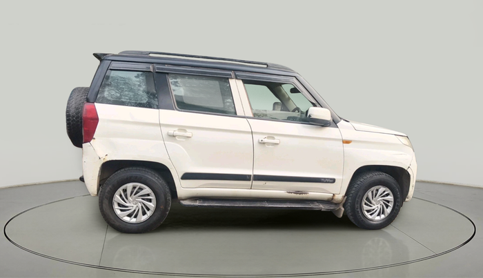 2016 Mahindra TUV300 T6 PLUS, Diesel, Manual, 1,75,110 km, exterior