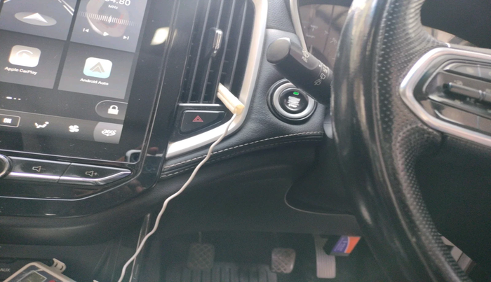 2019 MG HECTOR SHARP HYBRID 1.5 PETROL, Petrol, Manual, 1,32,139 km, interior