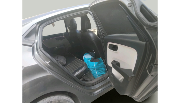 2023 Tata ALTROZ XM PLUS SUNROOF CNG, Petrol, Manual, 15,359 km, interior