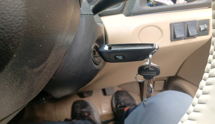 2017 Honda Amaze 1.2L I-VTEC S OPT, Petrol, Manual, 56,150 km, interior