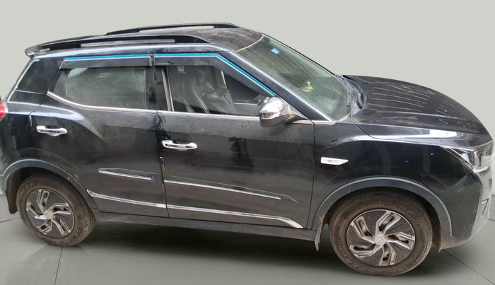 2022 Mahindra XUV300 W4 1.2 PETROL, Petrol, Manual, 4,271 km, exterior