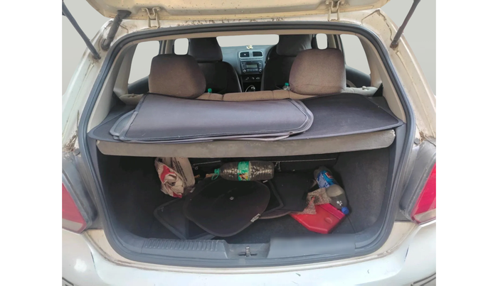 2011 Volkswagen Polo COMFORTLINE 1.2L PETROL, Petrol, Manual, 1,21,775 km, exterior