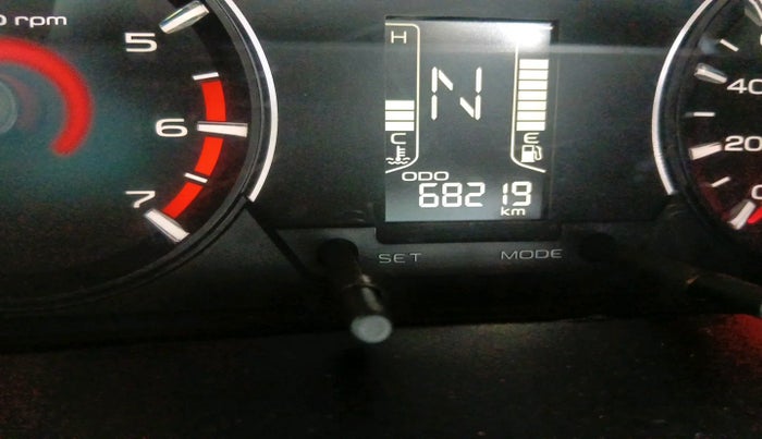 2019 Mahindra KUV 100 NXT K8 D 6 STR, Diesel, Manual, 68,219 km, interior