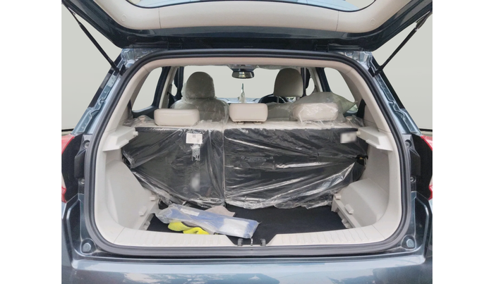 2023 Mahindra XUV300 W8 (O) 1.2 PETROL AMT, Petrol, Automatic, 11,353 km, exterior