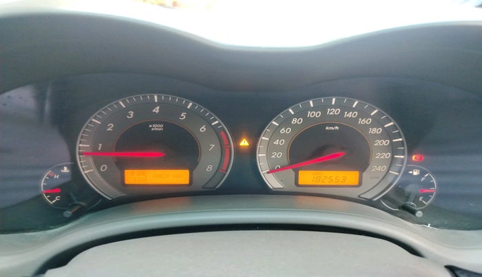 2011 Toyota Corolla Altis G PETROL, Petrol, Manual, 1,82,553 km, interior