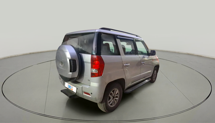 2018 Mahindra TUV300 T8, Diesel, Manual, 90,898 km, exterior