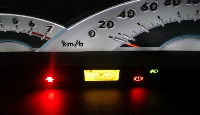 2011 Toyota Etios G, Petrol, Manual, 95,608 km, interior