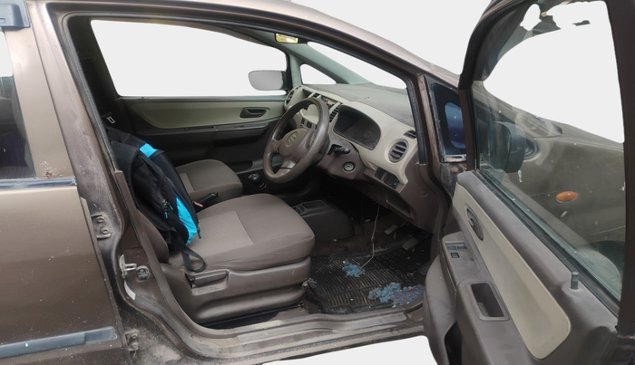 2010 Maruti Zen Estilo LXI, Petrol, Manual, 70,241 km, interior