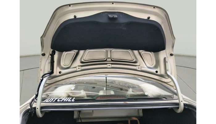 2011 Hyundai Verna FLUIDIC 1.6 VTVT SX, Petrol, Manual, 1,12,230 km, exterior