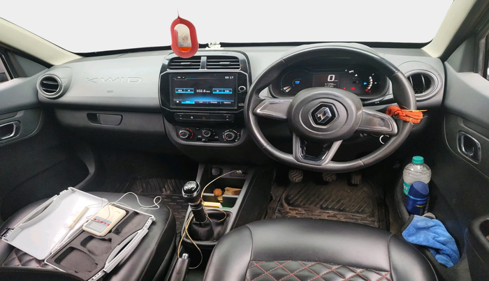 2019 Renault Kwid RXT 1.0 (O), Petrol, Manual, 57,396 km, interior