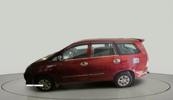 2010 Toyota Innova 2.5 G4 7 STR, Diesel, Manual, 2,32,838 km, exterior