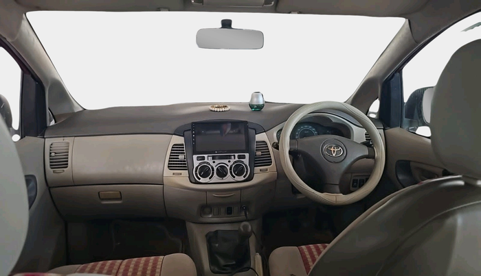 2010 Toyota Innova 2.5 G4 7 STR, Diesel, Manual, 2,32,838 km, interior