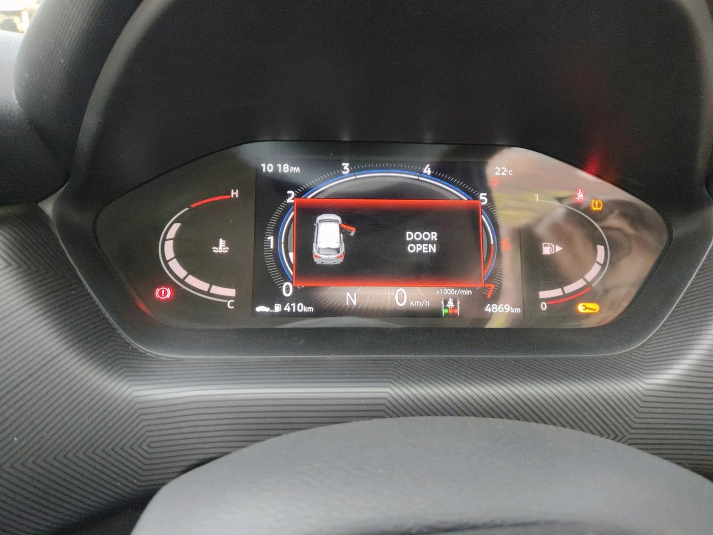 2025 Nissan MAGNITE N-Connecta B4D 1.0 Petrol AMT, Petrol, Automatic, 4,869 km, interior