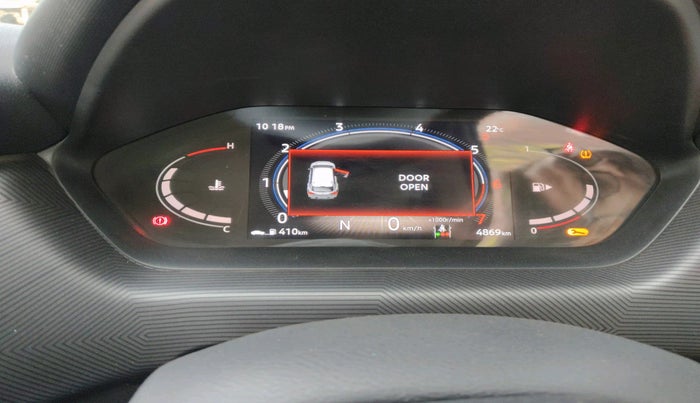 2025 Nissan MAGNITE N-Connecta B4D 1.0 Petrol AMT, Petrol, Automatic, 4,869 km, interior