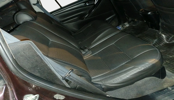 2017 Toyota Innova Crysta 2.4 GX 8 STR, Diesel, Manual, 1,80,337 km, interior