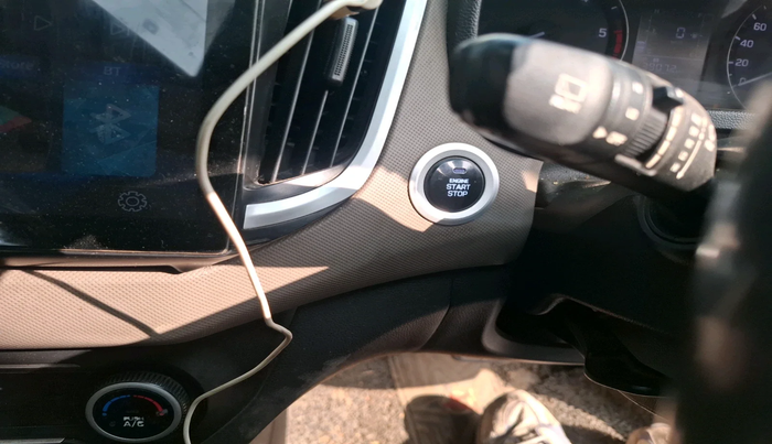 2017 Hyundai Creta SX PLUS AT 1.6 DIESEL, Diesel, Automatic, 1,50,415 km, interior