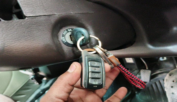 2011 Hyundai Santro Xing GLS, Petrol, Manual, 8,22,774 km, interior