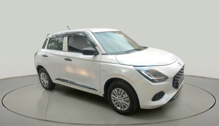 2024 Maruti Swift LXi, Petrol, Manual, 15,637 km, exterior