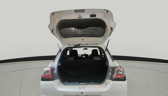 2024 Maruti Swift LXi, Petrol, Manual, 15,637 km, exterior