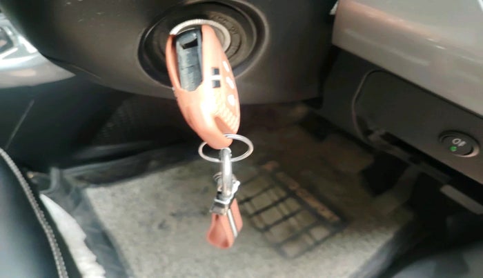 2022 Tata NEXON XMA SUNROOF PETROL, Petrol, Automatic, 47,436 km, interior