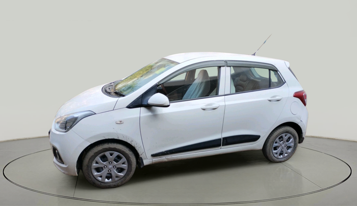 2016 Hyundai Grand i10 MAGNA 1.2 KAPPA VTVT, CNG, Manual, 1,38,037 km, exterior