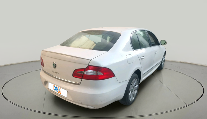 2011 Skoda Superb ELEGANCE 1.8 TSI MT, Petrol, Manual, 48,605 km, exterior