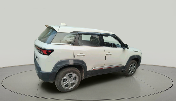 2024 Maruti BREZZA VXI AT SMART HYBRID, Petrol, Automatic, 5,643 km, exterior