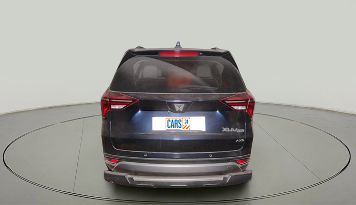 2022 Mahindra XUV700 AX 5 P MT 7 STR, Petrol, Manual, 26,271 km, exterior