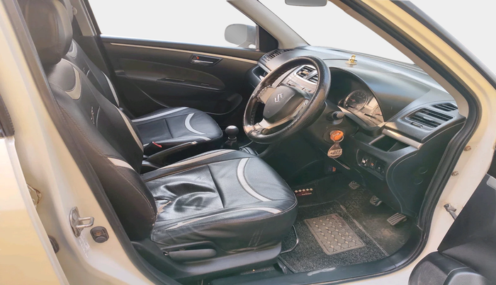 2016 Maruti Swift VXI, Petrol, Manual, 1,53,405 km, interior