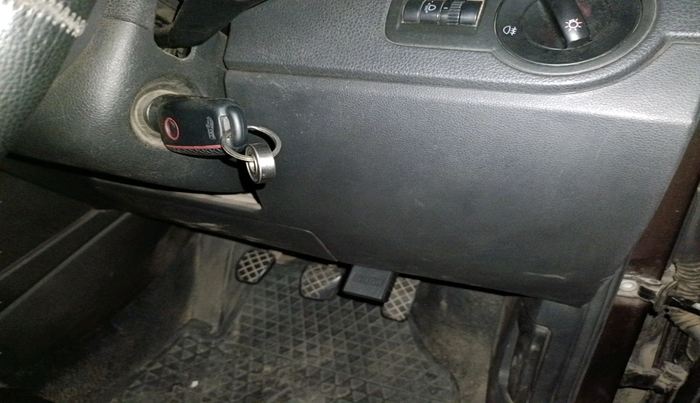 2019 Volkswagen Polo TRENDLINE 1.0L, Petrol, Manual, 80,354 km, interior