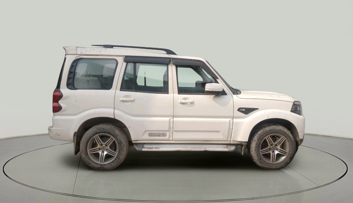 2018 Mahindra Scorpio S5, Diesel, Manual, 56,367 km, exterior