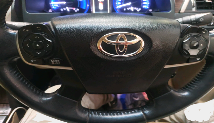 2016 Toyota Camry HYBRID, Hybrid, Automatic, 68,220 km, interior