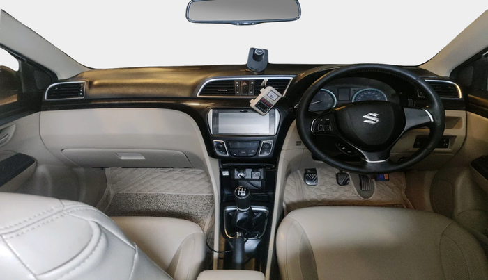 2016 Maruti Ciaz ZDI+ SHVS, Diesel, Manual, 1,93,057 km, interior