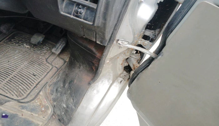 2011 Maruti Eeco 5 STR WITH A/C+HTR, Petrol, Manual, 3,00,000 km, interior