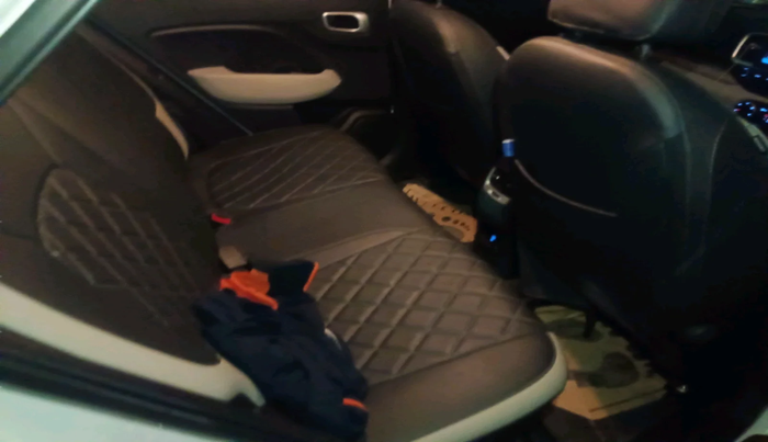 2024 Hyundai VENUE S(O) 1.2, Petrol, Manual, 12,553 km, interior