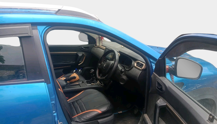 2021 Renault Kiger RXT MT, Petrol, Manual, 28,689 km, interior