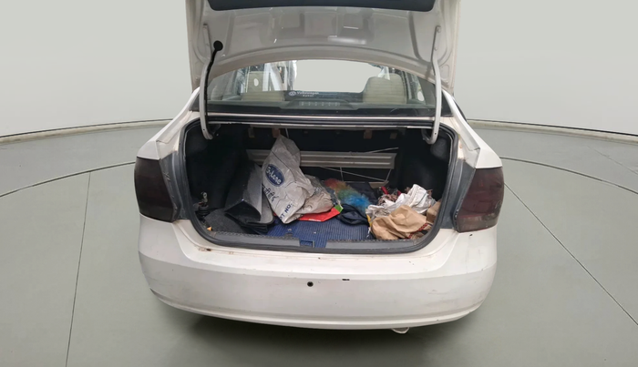 2011 Volkswagen Vento HIGHLINE PETROL AT, Petrol, Automatic, 59,796 km, exterior